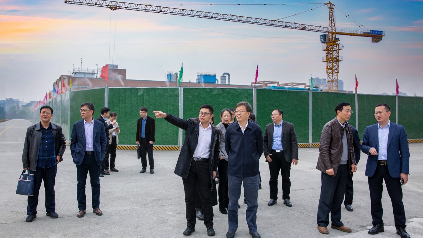 江蘇省政府參事調(diào)研四川海蓉藥業(yè)，共話川藥發(fā)展之路